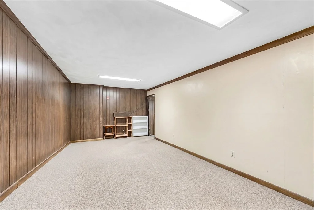 Photo of 6 Brookmont Dr