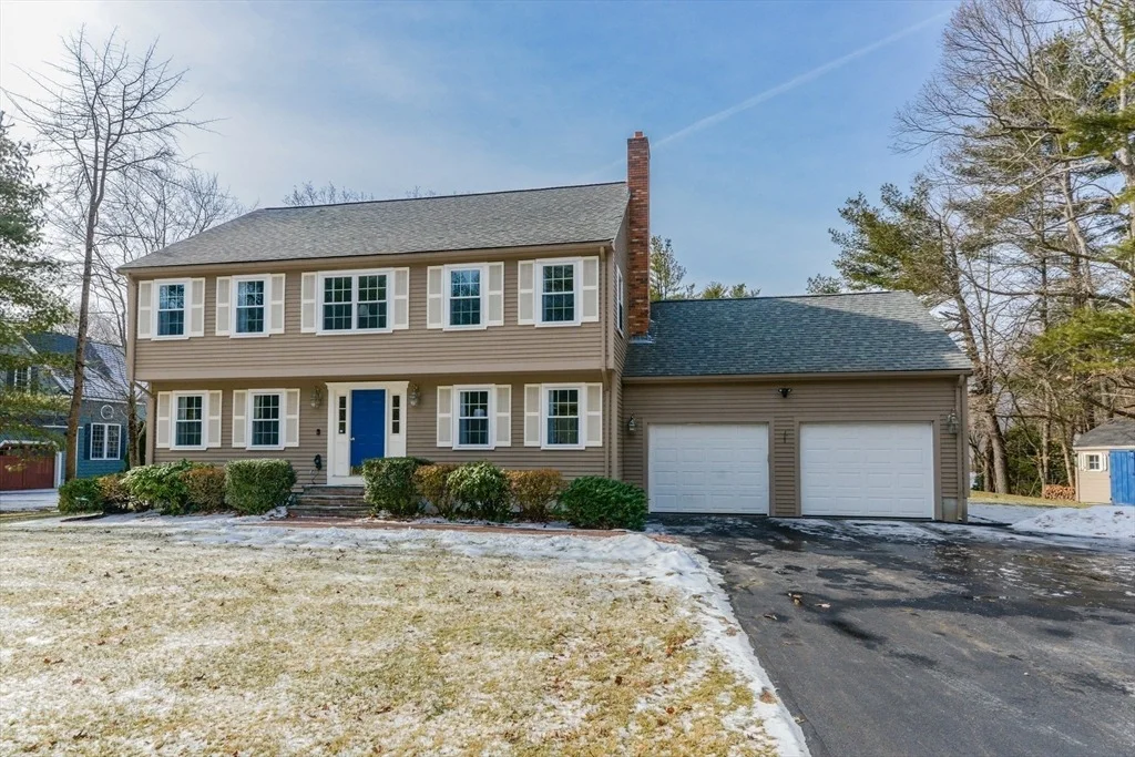 Photo of 19 N White Pine Ln