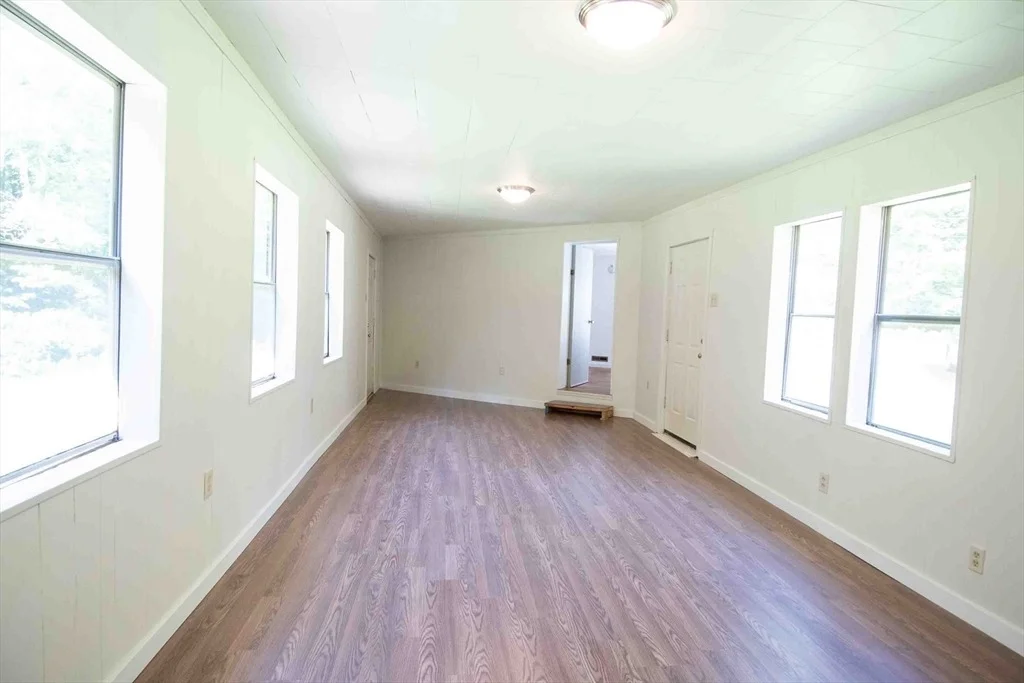 Photo of 75 Lyman Rd