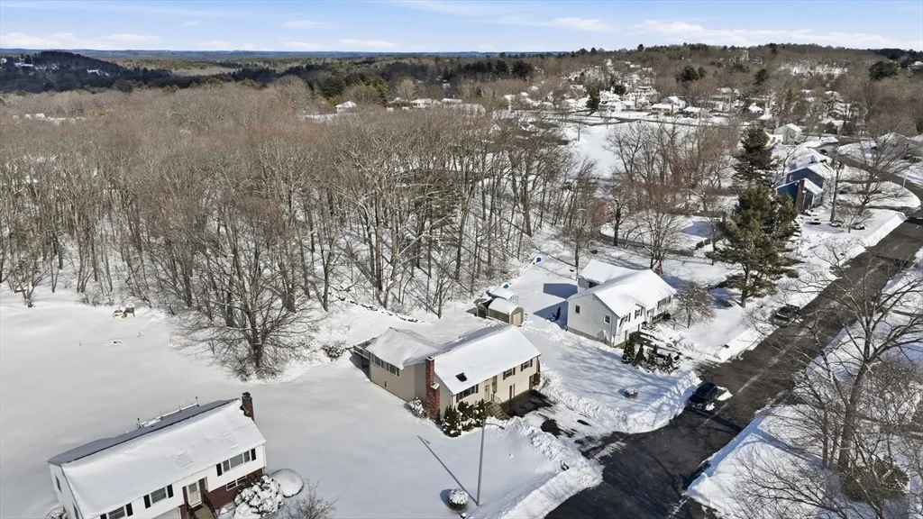 Photo of 69 Johansen Dr