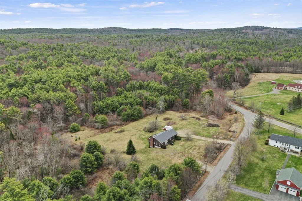 Photo of 2 Woods Road