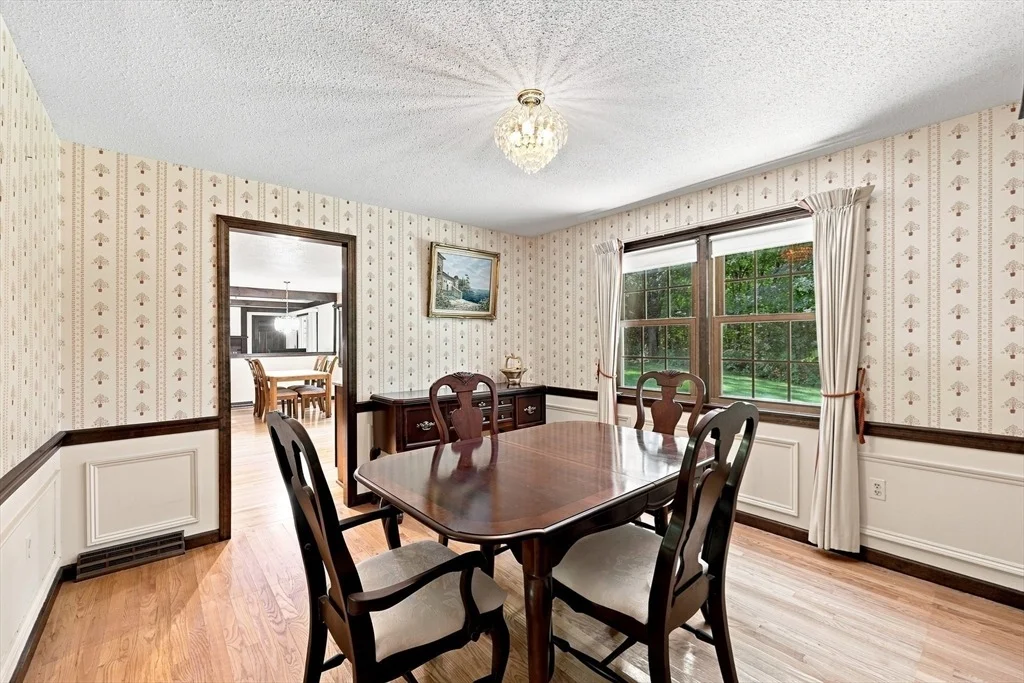 Photo of 76 Mohawk Dr