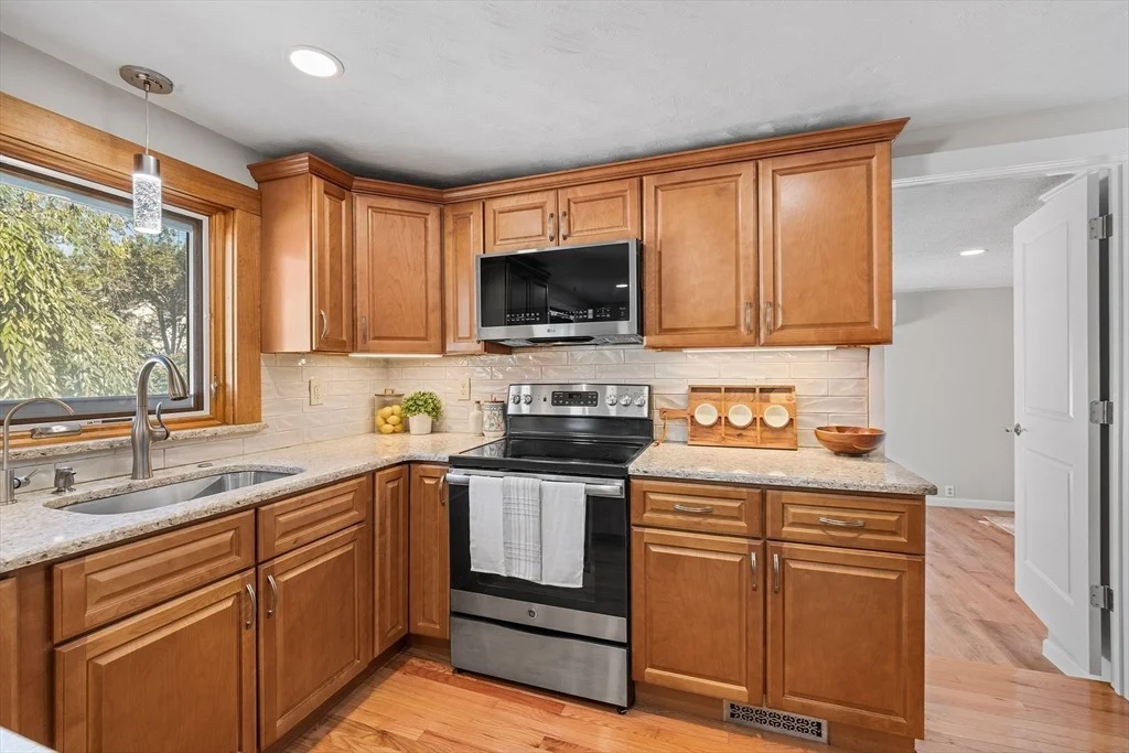 Photo of 7 Puritan Rd