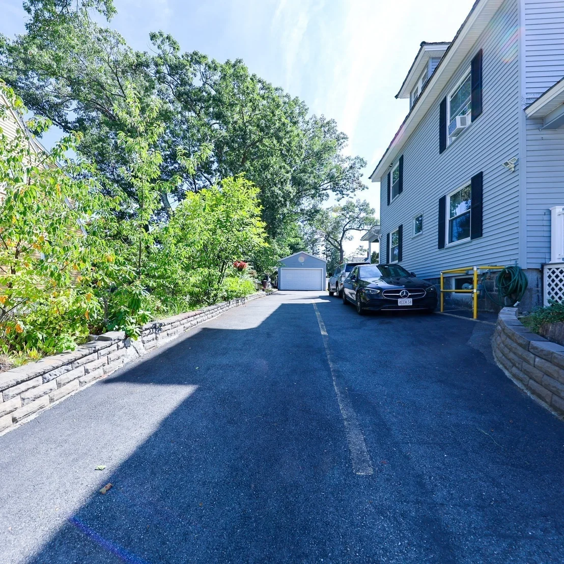 Photo of 374 Pine St