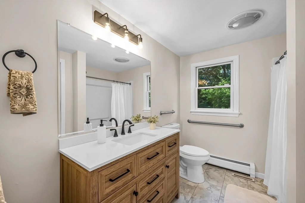 Photo of 13 Golden Dr