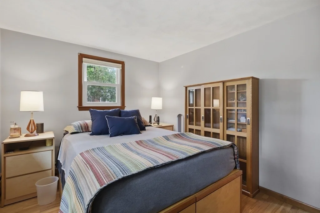Photo of 20 Biscayne Drive