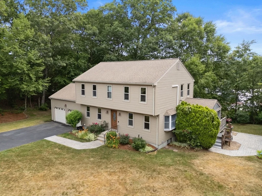 Photo of 6 Crockett Cir