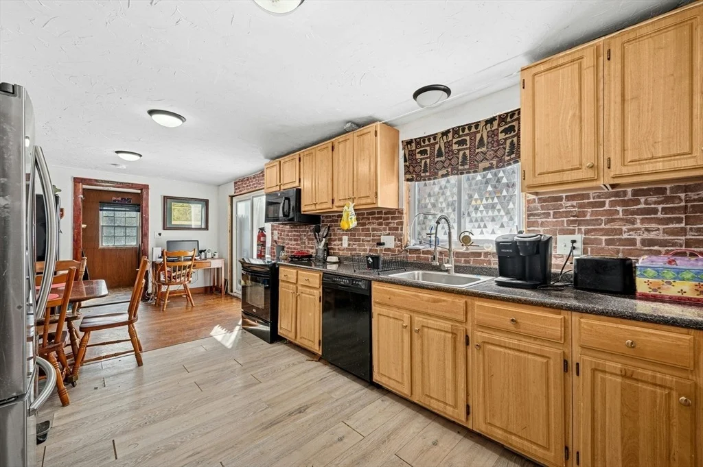 Photo of 152 Beaverbrook Pkwy