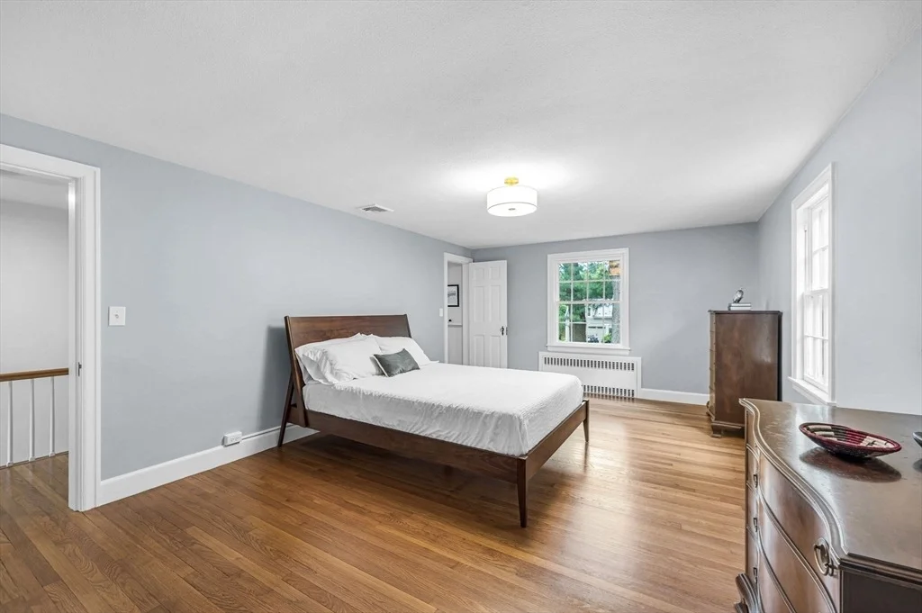 Photo of 28 Brittany Rd