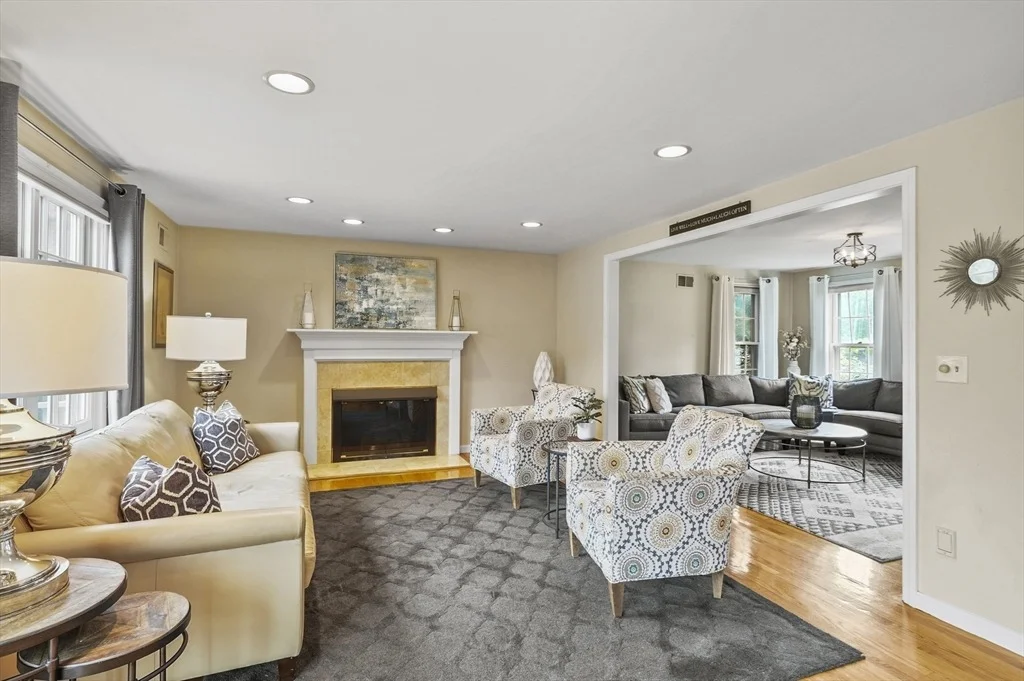 Photo of 19 Wachusett Circle