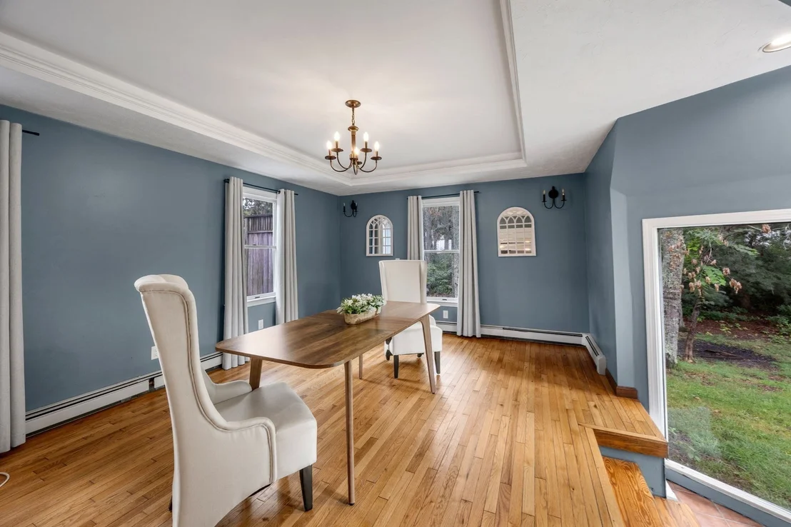 Photo of 2 Sharon Ln