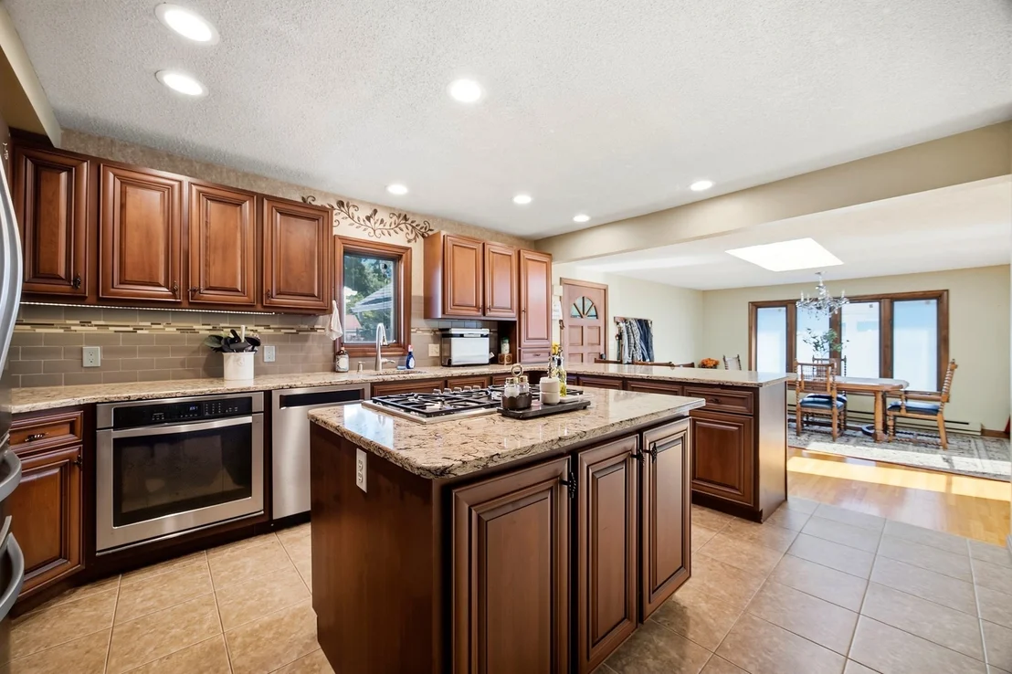 Photo of 27 Palmer Ave