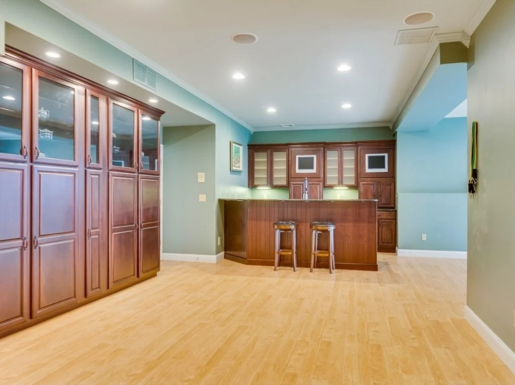Photo of 14 Nassau Drive