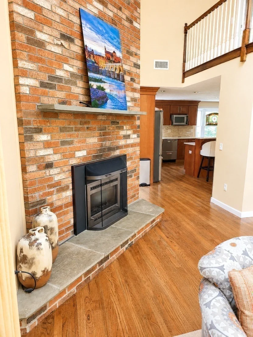 Photo of 10 Stoneybrook Drive