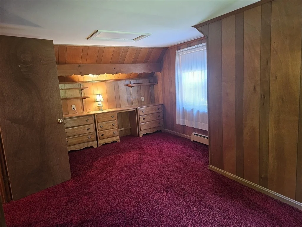 Photo of 152 Shaker Rd