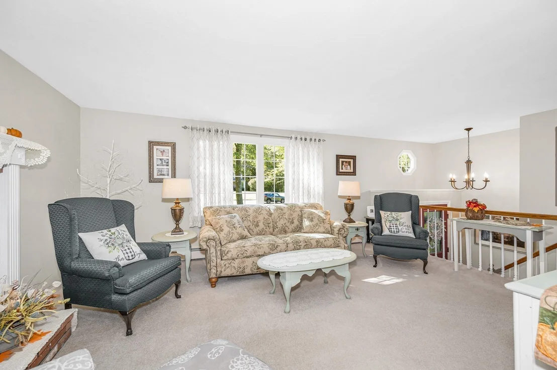 Photo of 83 Black Oak Lane