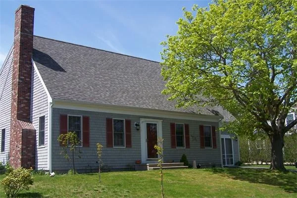 Photo of 27 Eldredge Sq