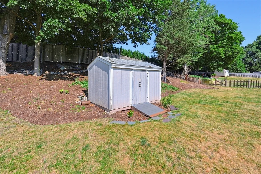 Photo of 19 Weir Rd