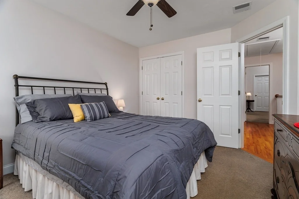 Photo of 562 Mendon Rd