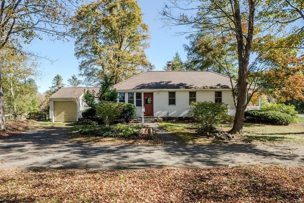 Photo of 200 Long Plain Rd