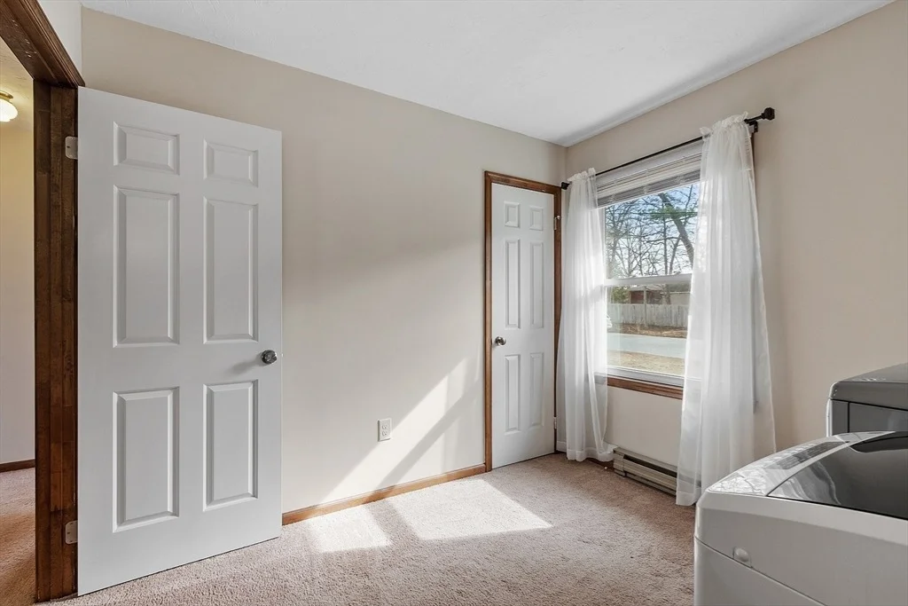 Photo of 72 Roger St