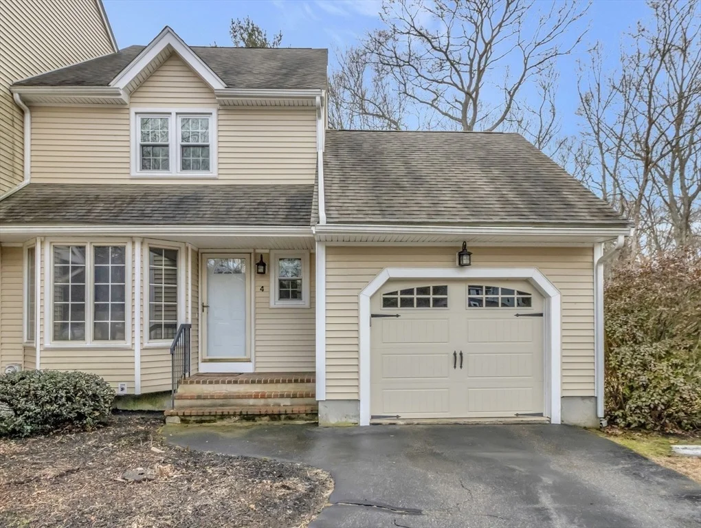 Photo of Unit 4 at 4 Concetta Circle