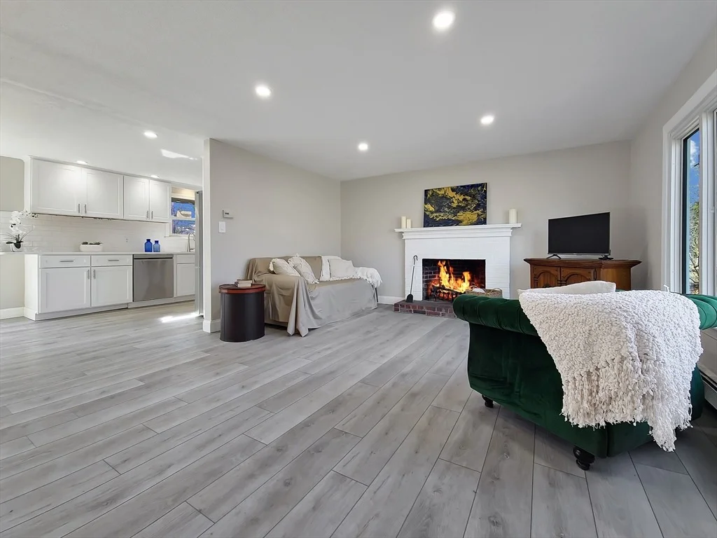 Photo of 11 Great Oak Rd