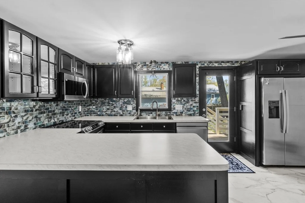 Photo of 136 Phillips Ave
