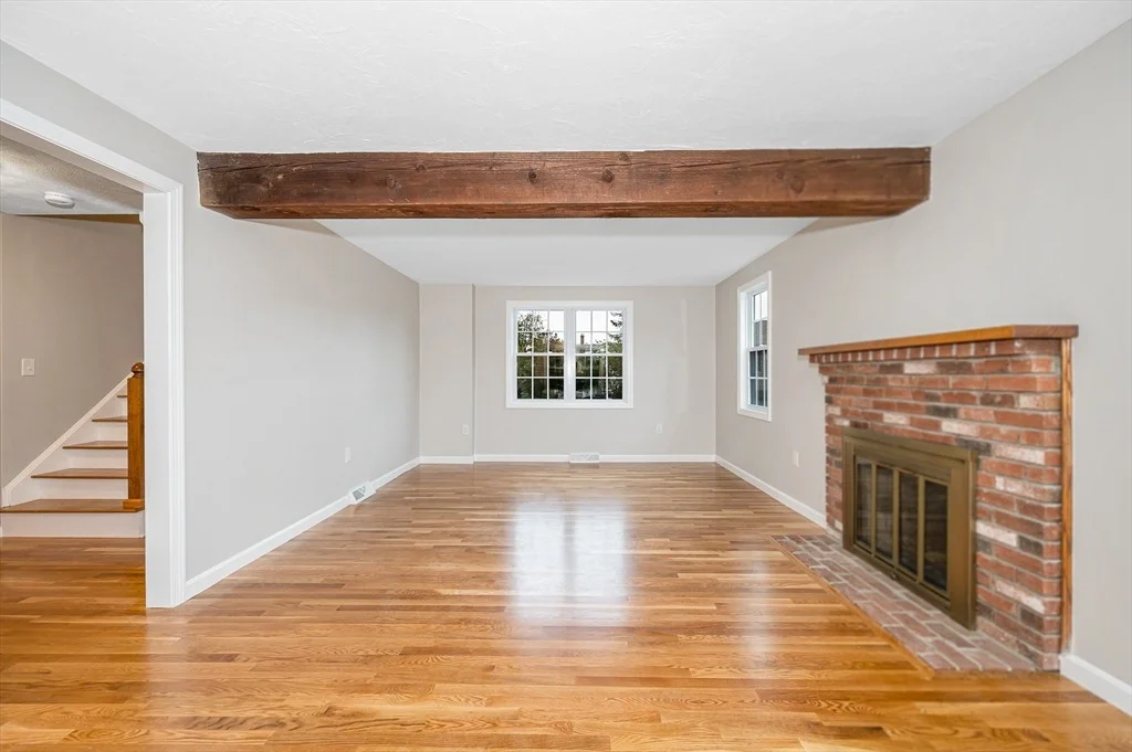Photo of 355 Andover St