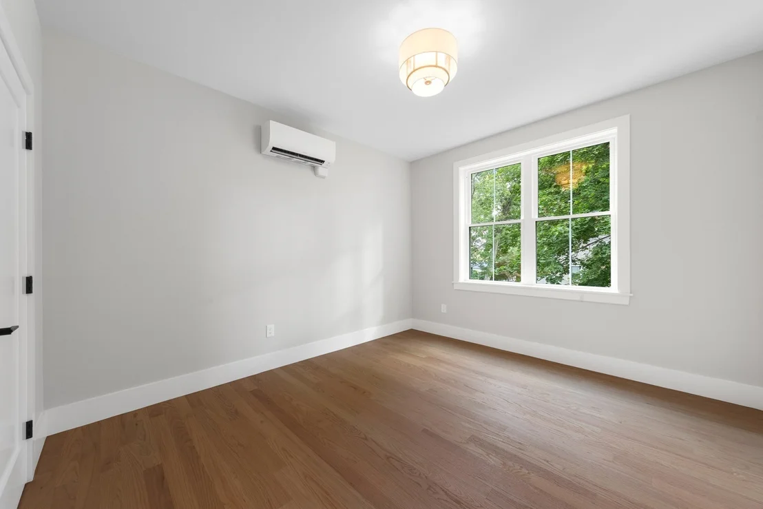 Photo of 53 Hodge Rd