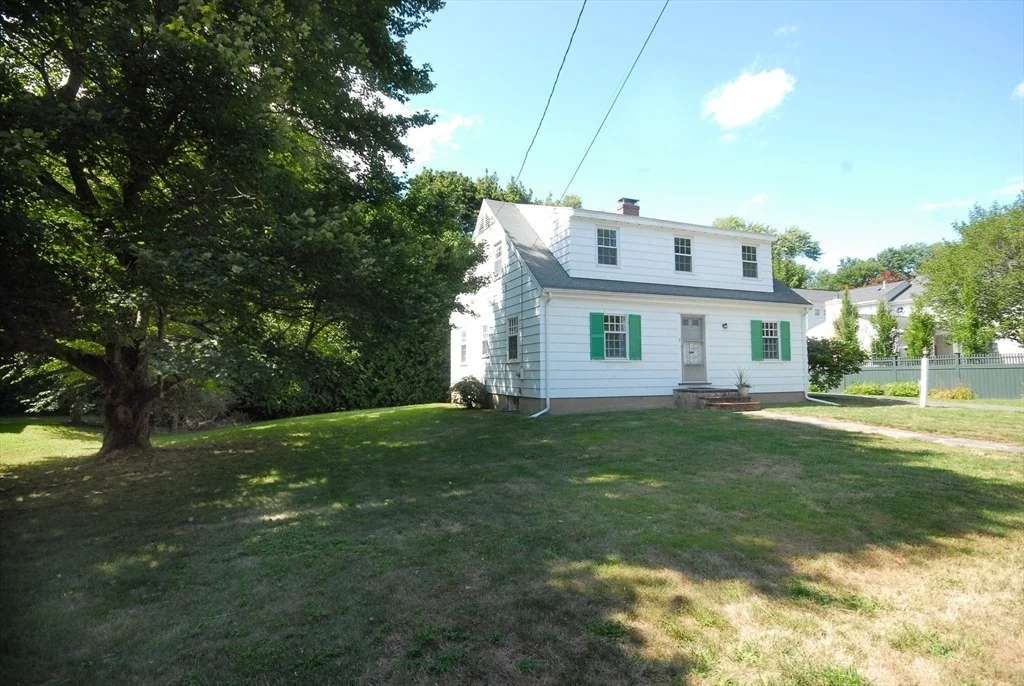 Photo of 3 Sherburne Rd