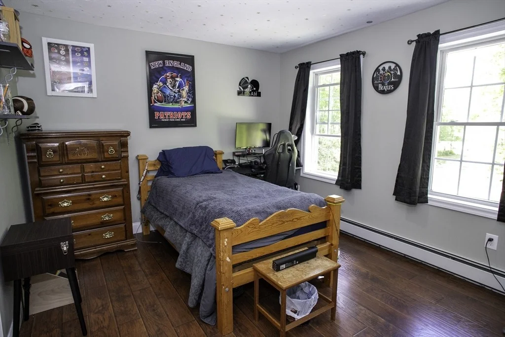 Photo of 22 Lafayette Rd