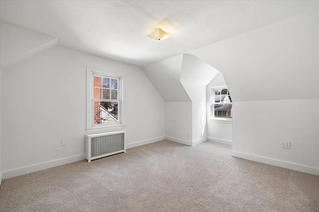 Photo of 54 Ellsworth Ave