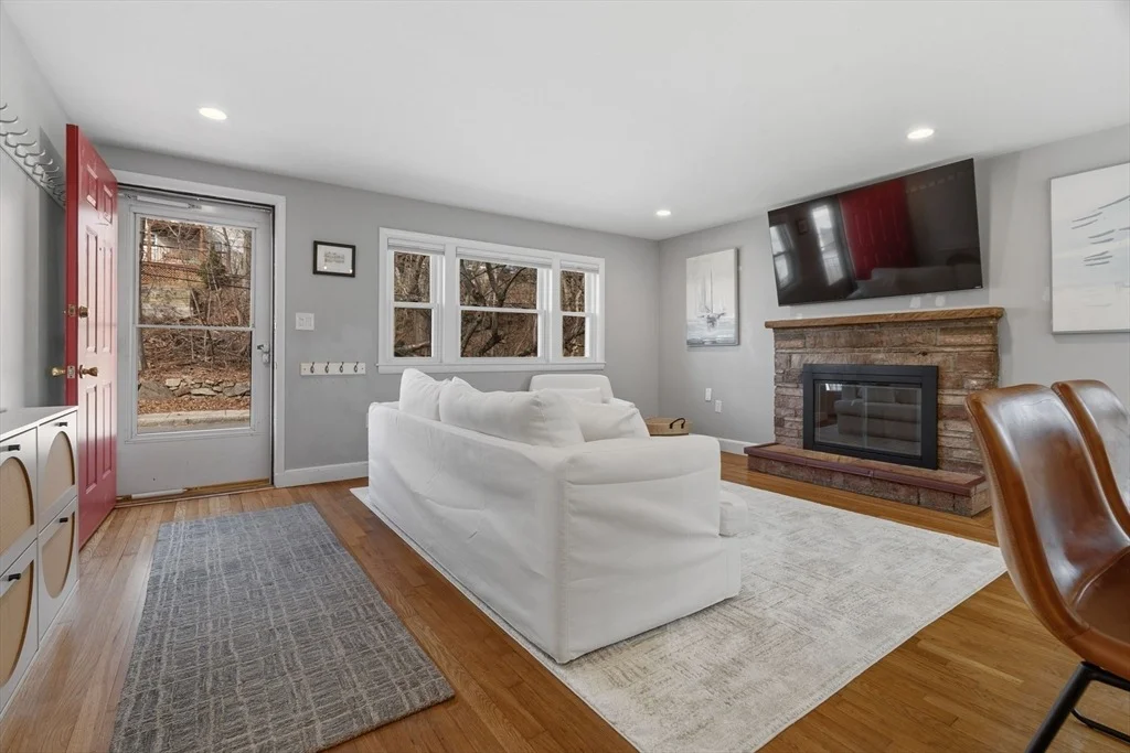 Photo of 25 Hazelmere Rd