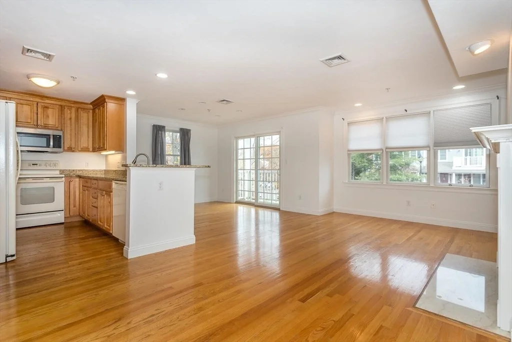 Photo of Unit 25A at 25 Maple Street