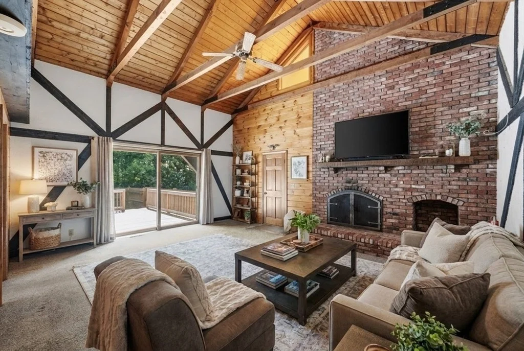 Photo of 17 Kernwood Heights
