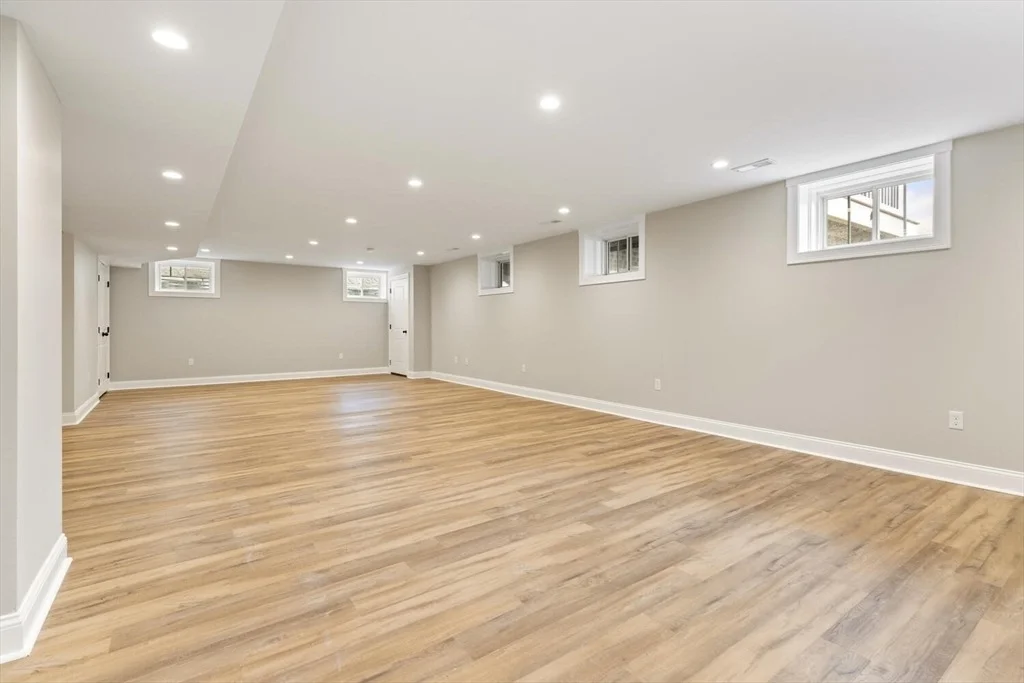Photo of 84 Hillcrest Rd
