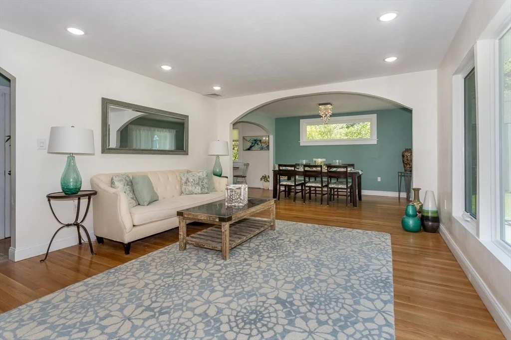 Photo of 16 Harrison Rd