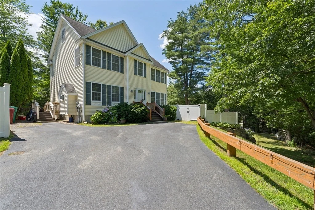 Photo of 9 Perron Way