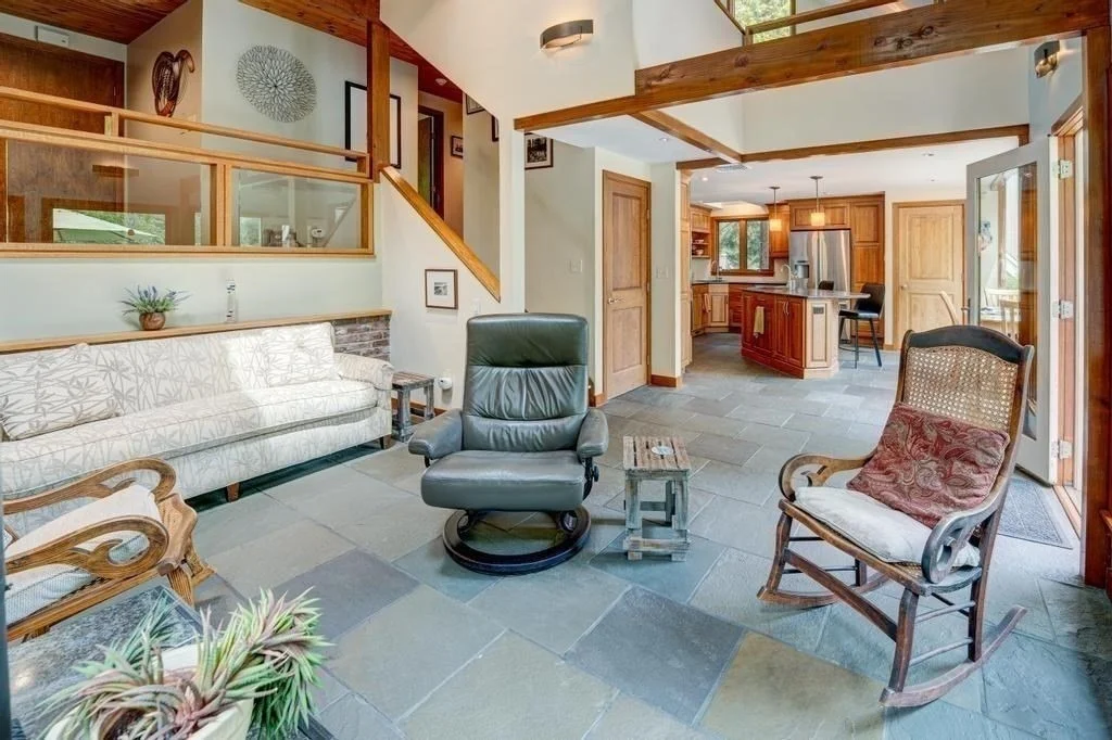 Photo of 40 Bicentennial Way