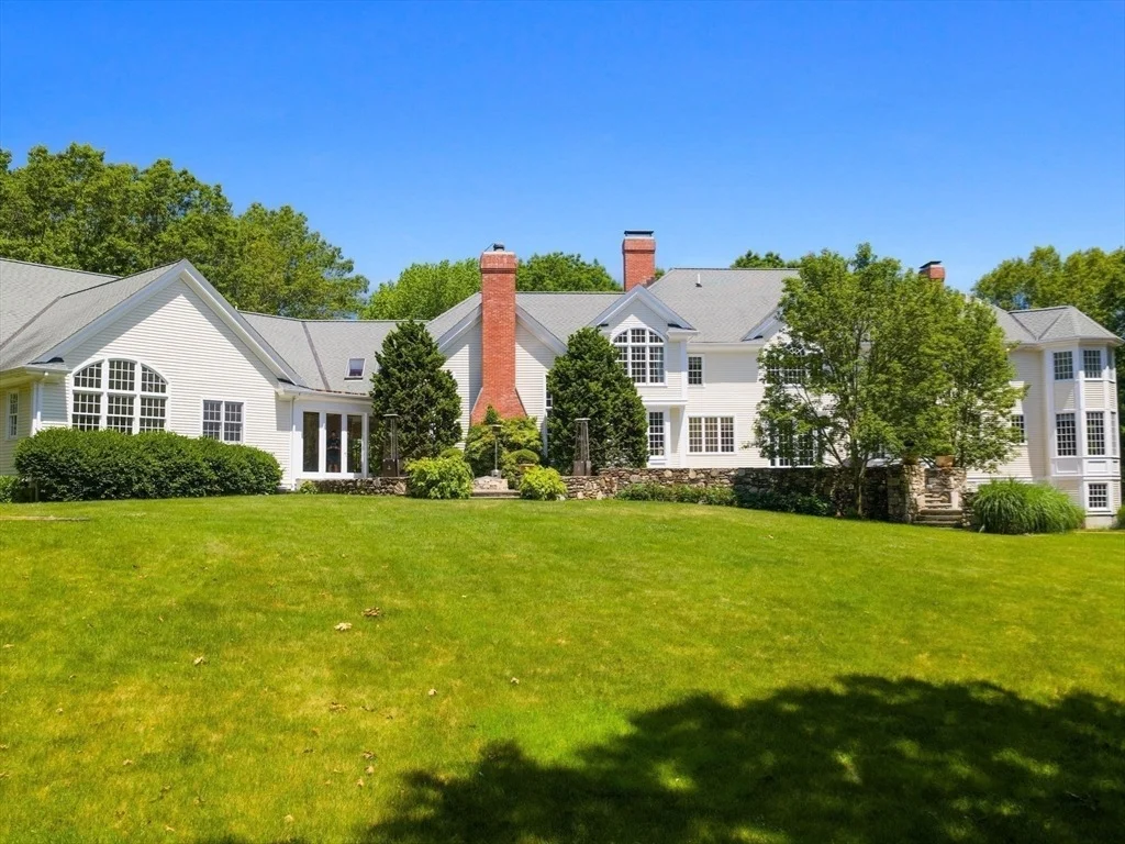 Photo of 20 Longmeadow Drive