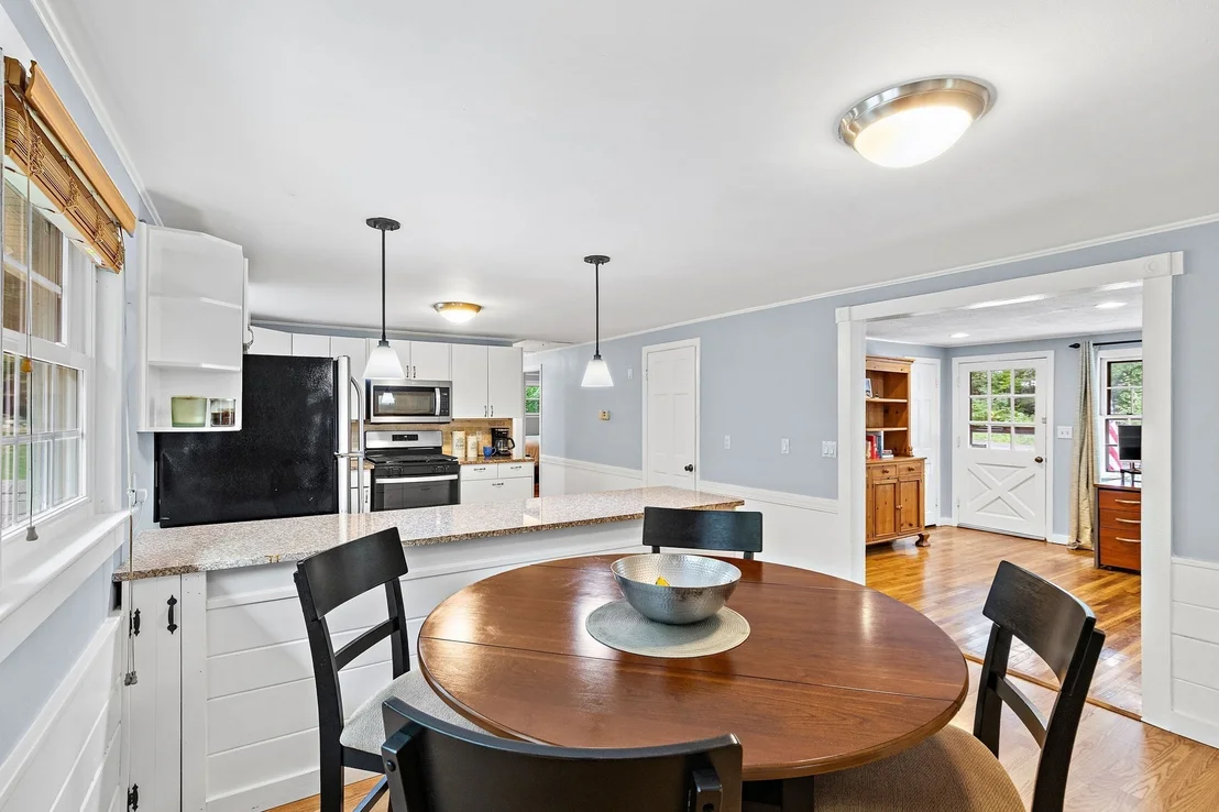 Photo of 266 Harvard Road