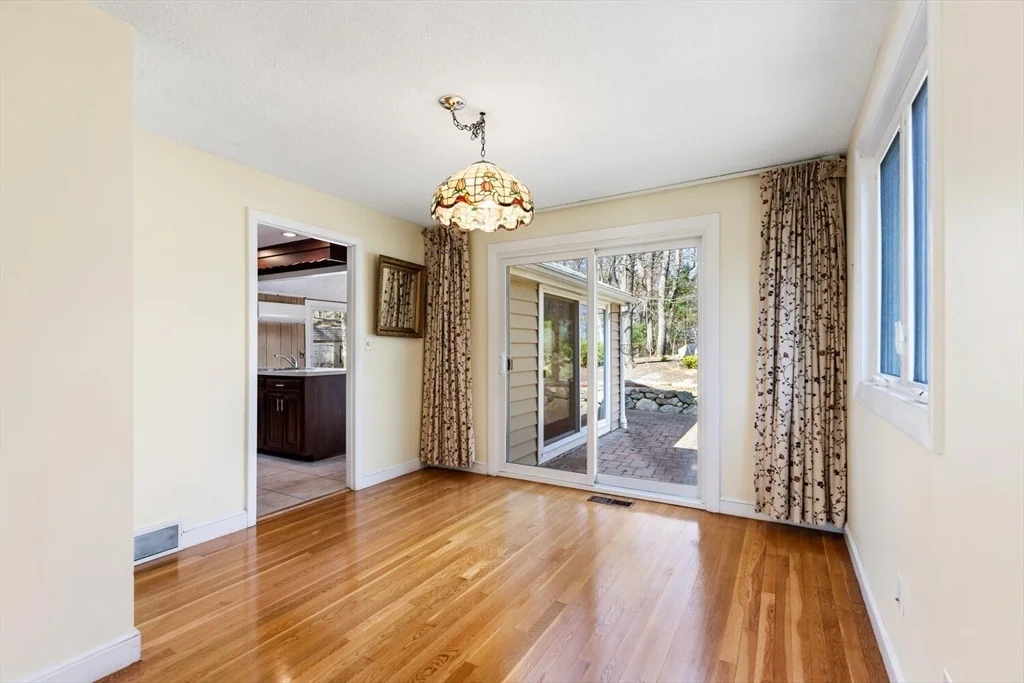 Photo of 20 Douglas Road