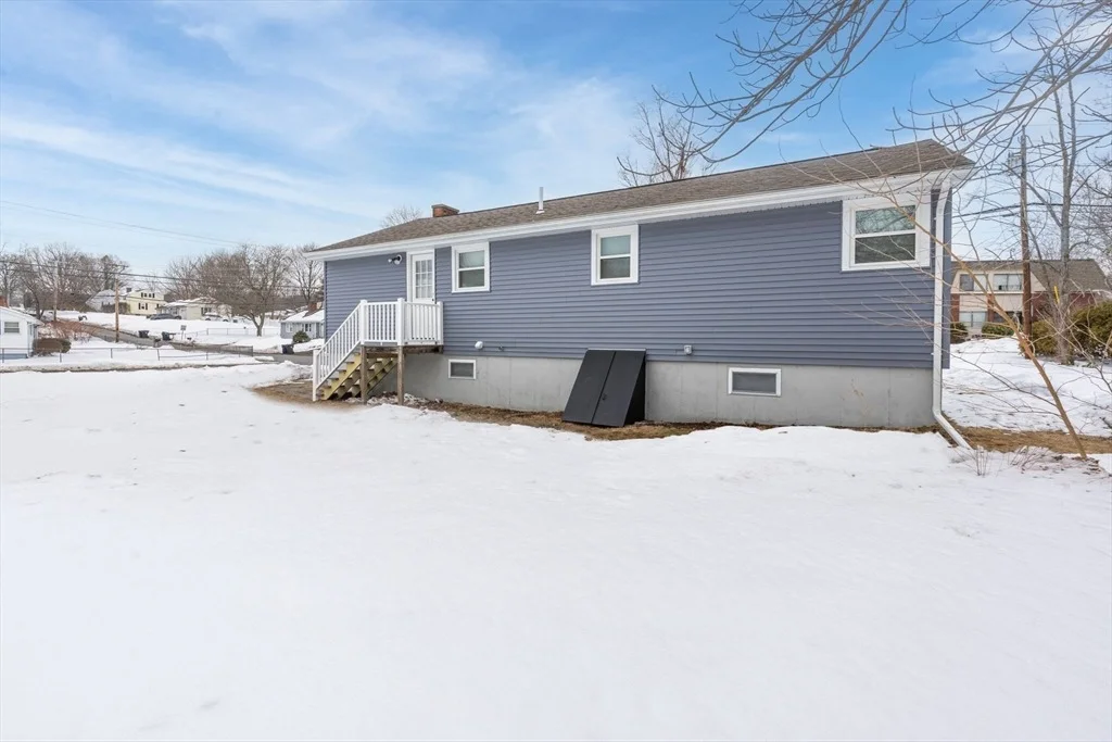 Photo of 48 Cook Ln