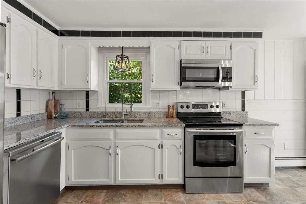 Photo of 61 Scott Hill Blvd