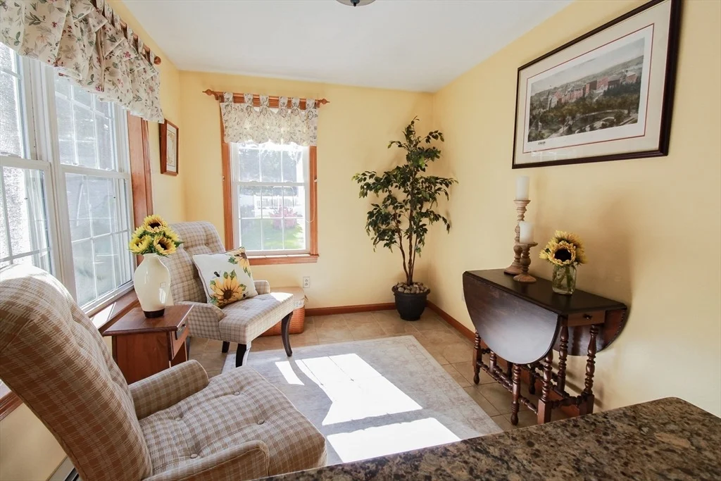Photo of 64 Britney Dr