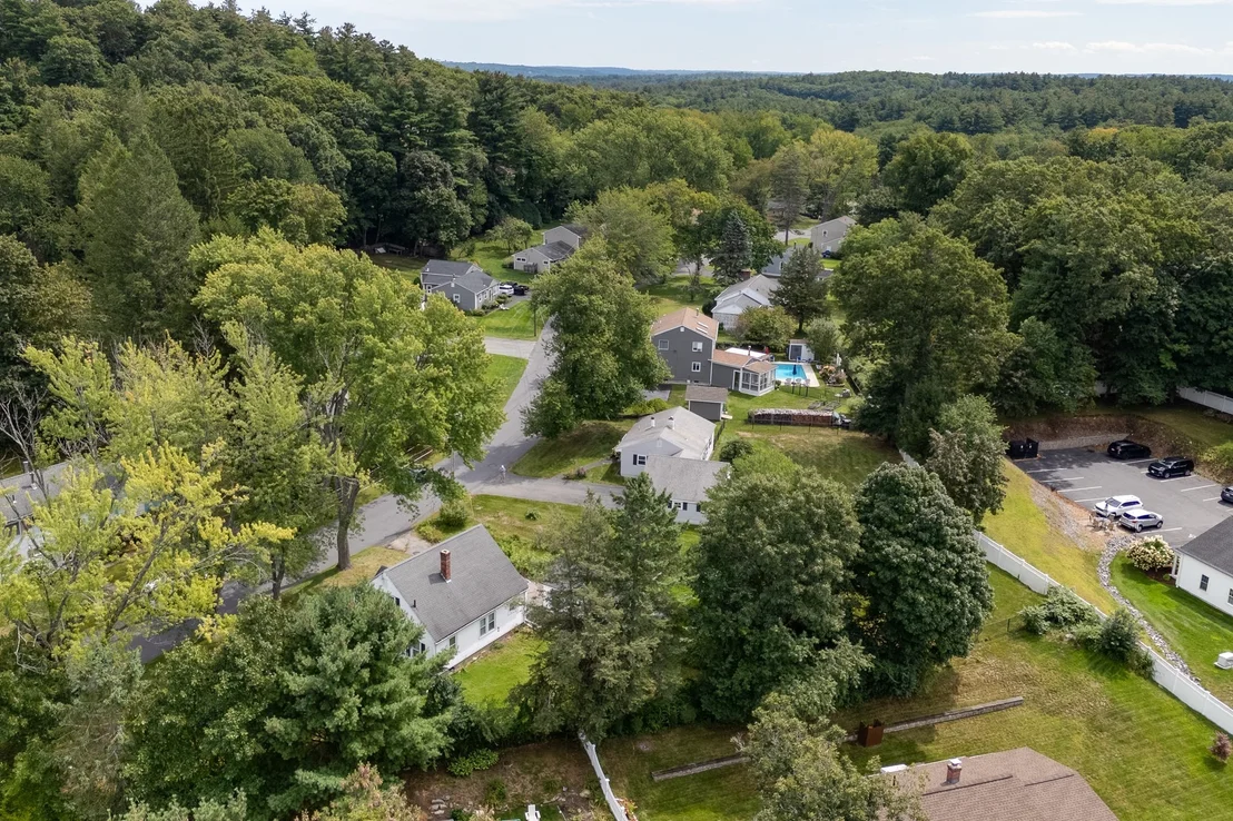 Photo of 10 Westbrook Rd