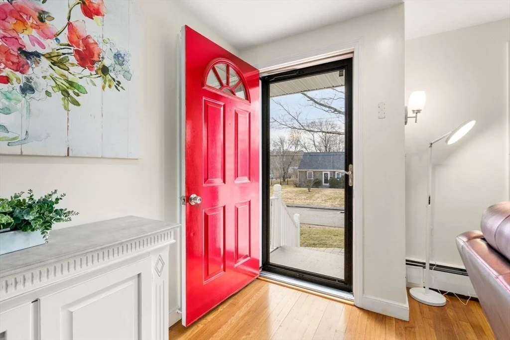 Photo of 38 Irving Dr