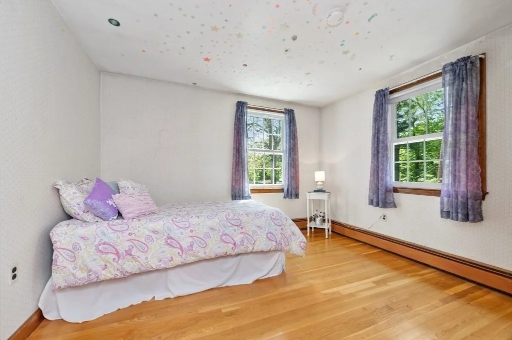 Photo of 64 Hillcrest Road