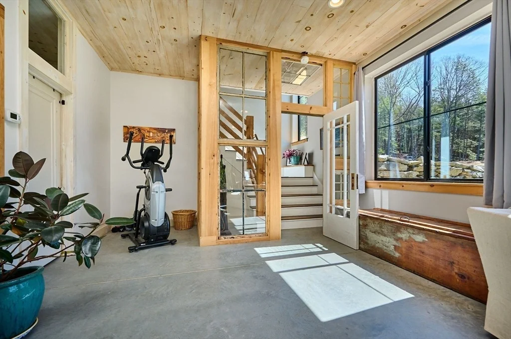 Photo of 32 Cave Hill Rd